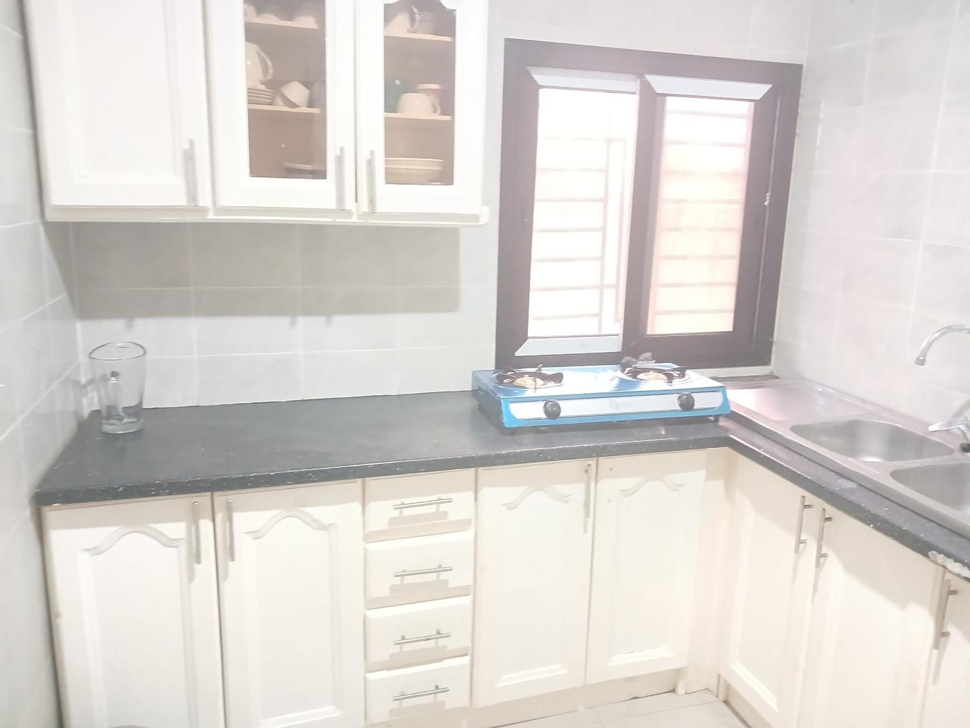 Mb Properties - Brufut Garden Apartments Екстер'єр фото